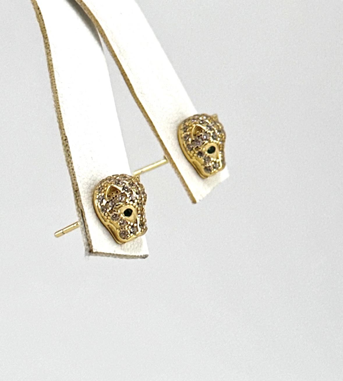 925 Sterling Silver Leopard/Jaguar Green Eyed Dainty Stud Earrings