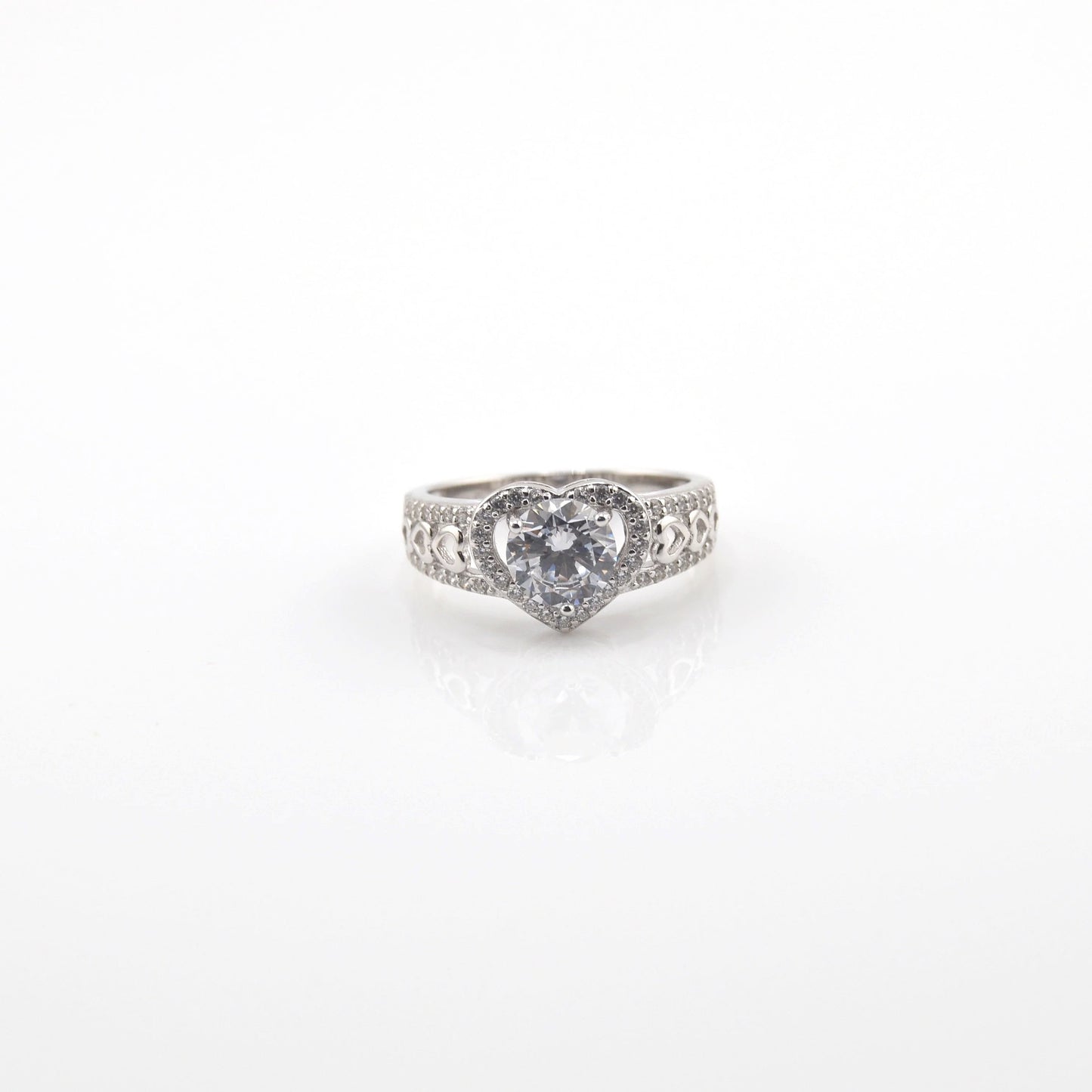 925 Sterling Silver Endless Love Heart Ring