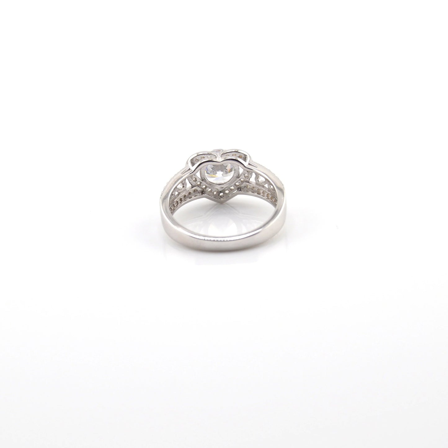 925 Sterling Silver Endless Love Heart Ring