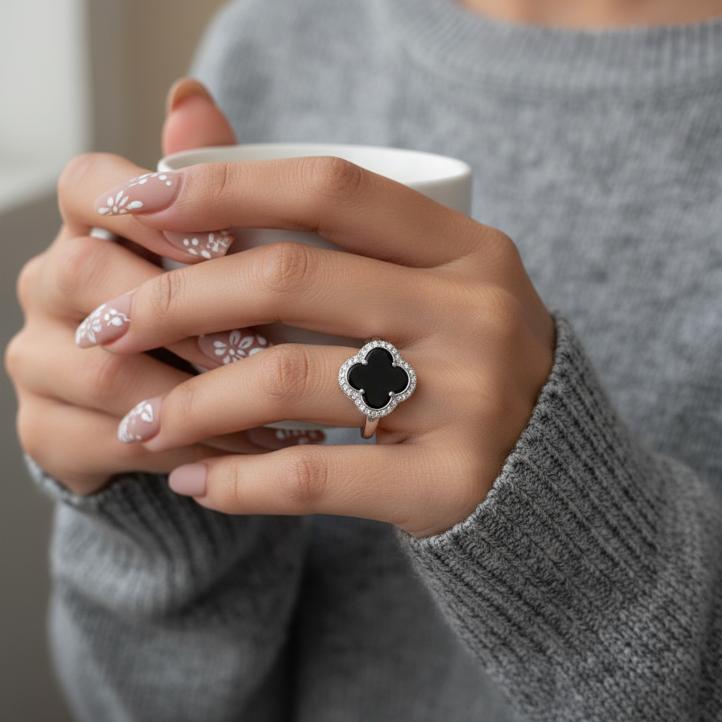 925 Sterling Silver Black Clover Ring