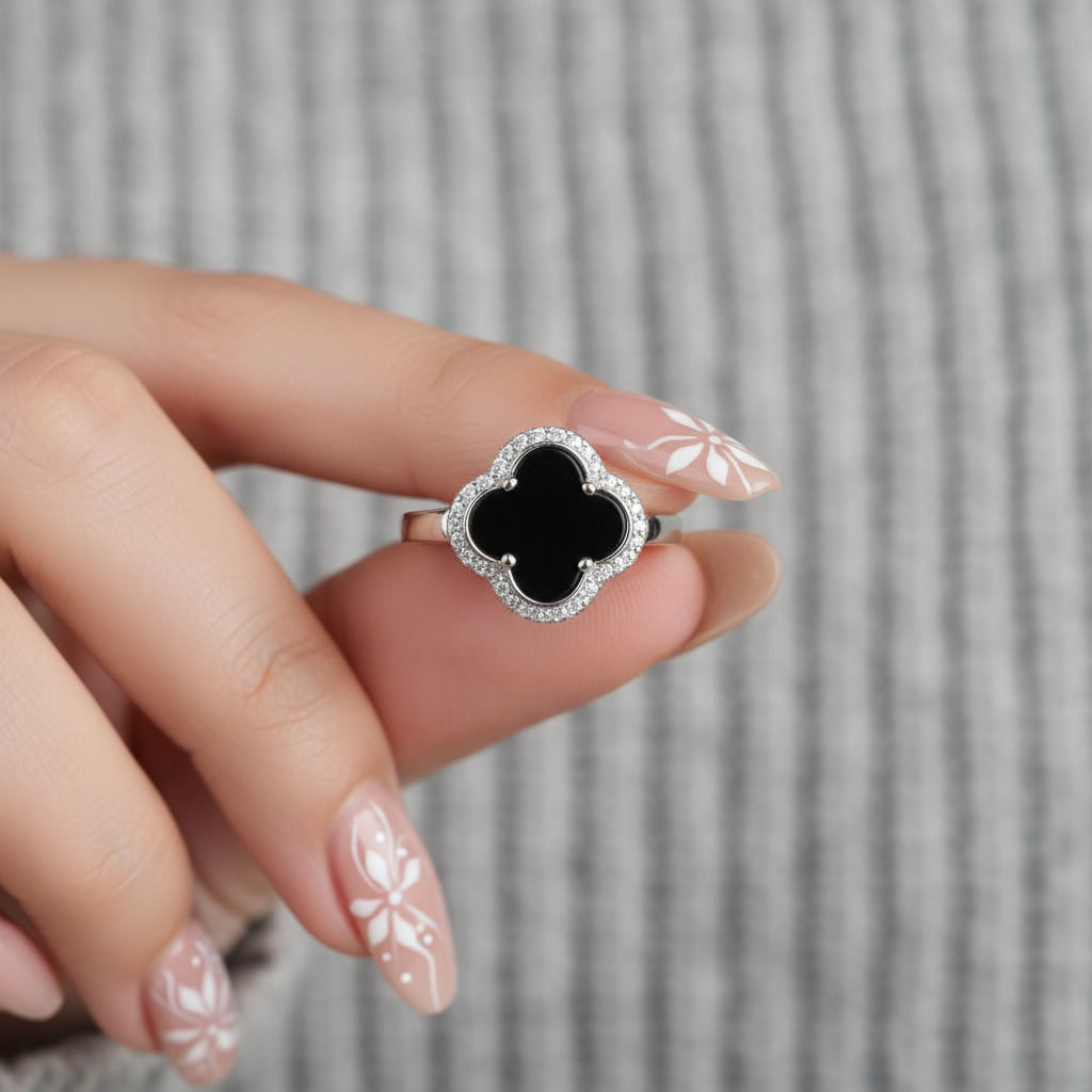 925 Sterling Silver Black Clover Ring