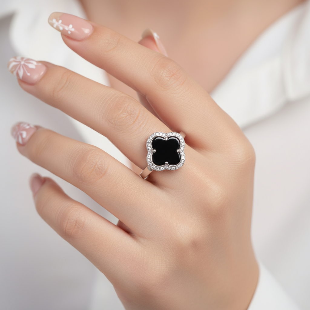 925 Sterling Silver Black Clover Ring