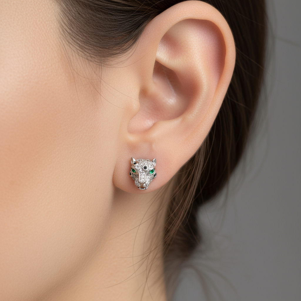 925 Sterling Silver Leopard/ Panter Green Eyed CZ Stud Earrings