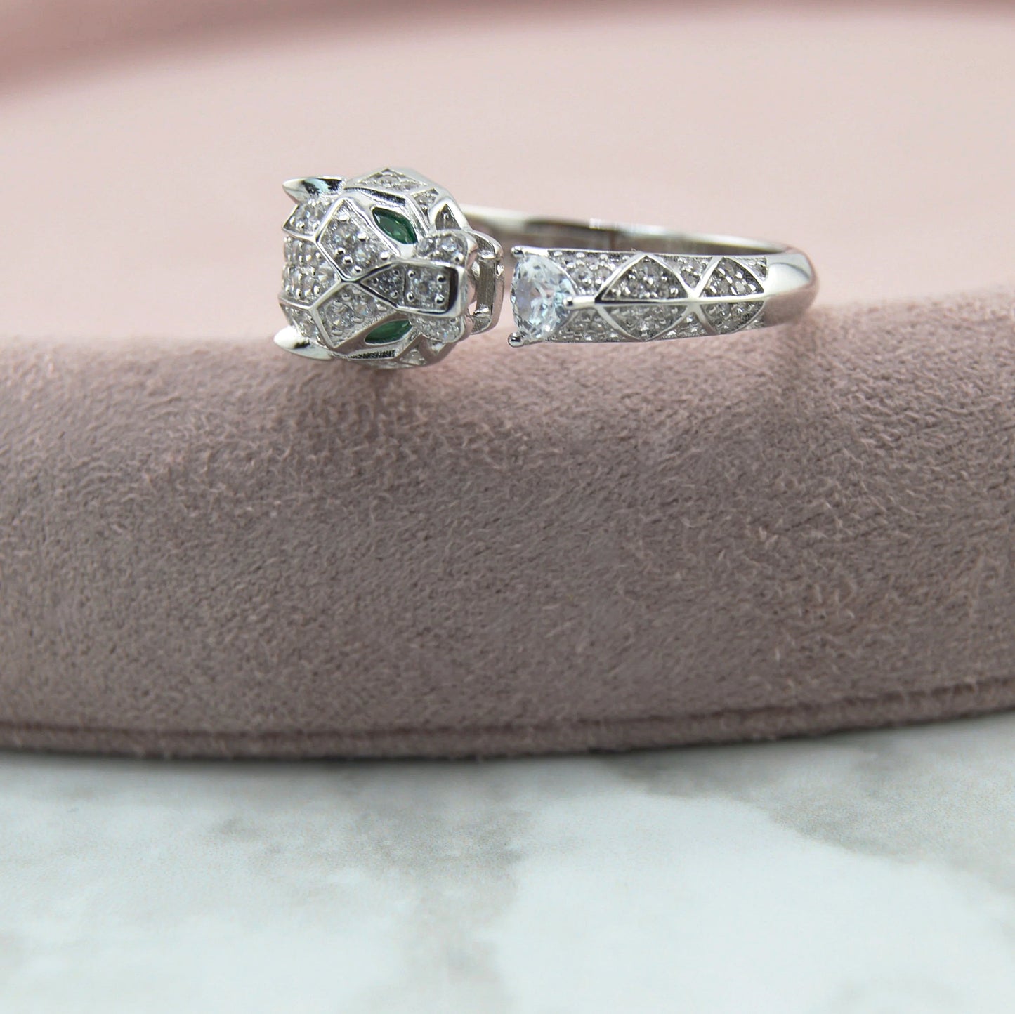 925 Sterling Silver Jaguar/Panther/ Leopard Band Ring